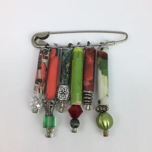 Vintage‎ 1980’s Handmade Brooch Safety Pin Beaded Rolled Paper Charms Retro